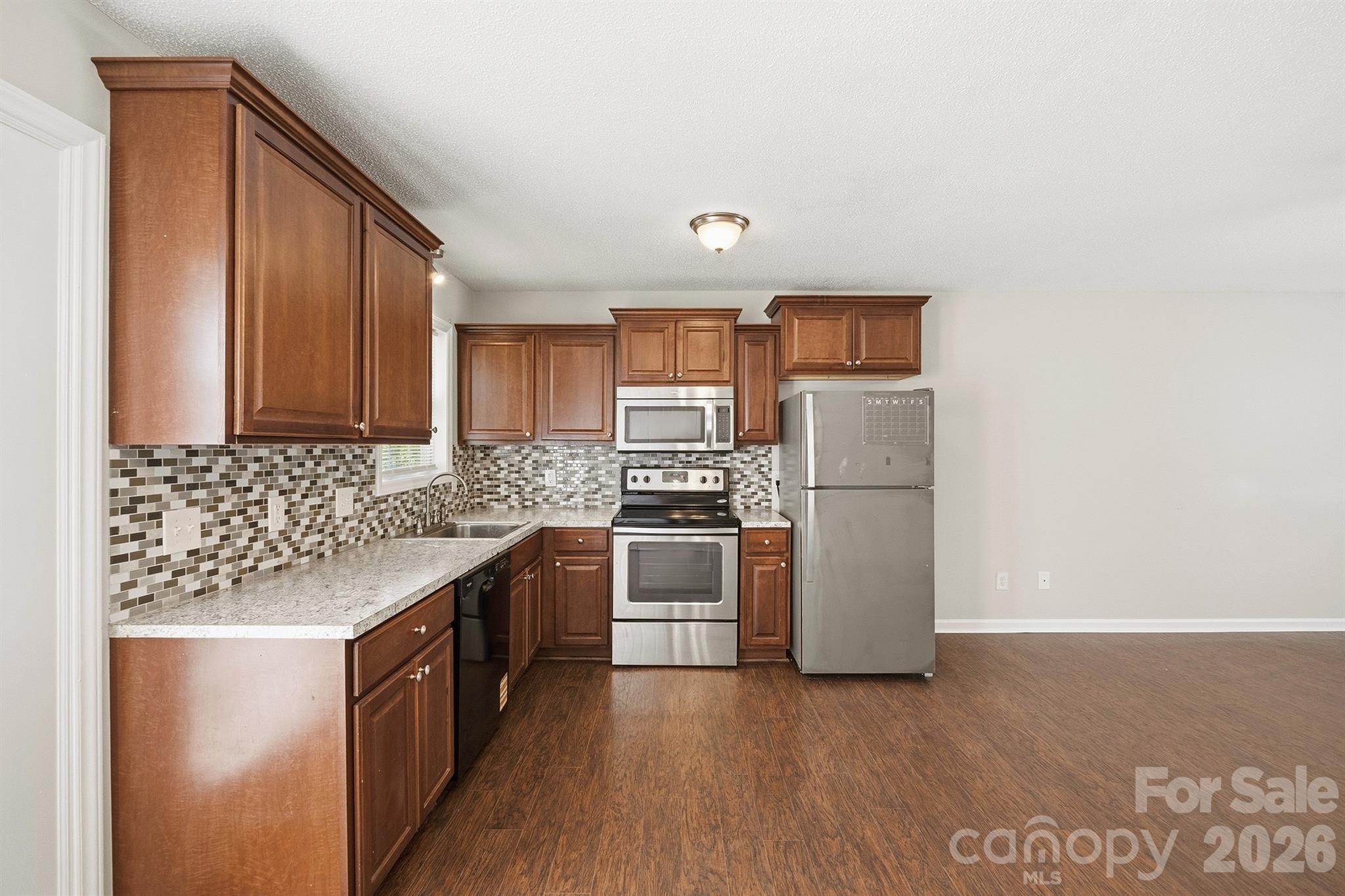 1057 19th Street Northeast Hickory, NC 28601 - Photo 7 of 19