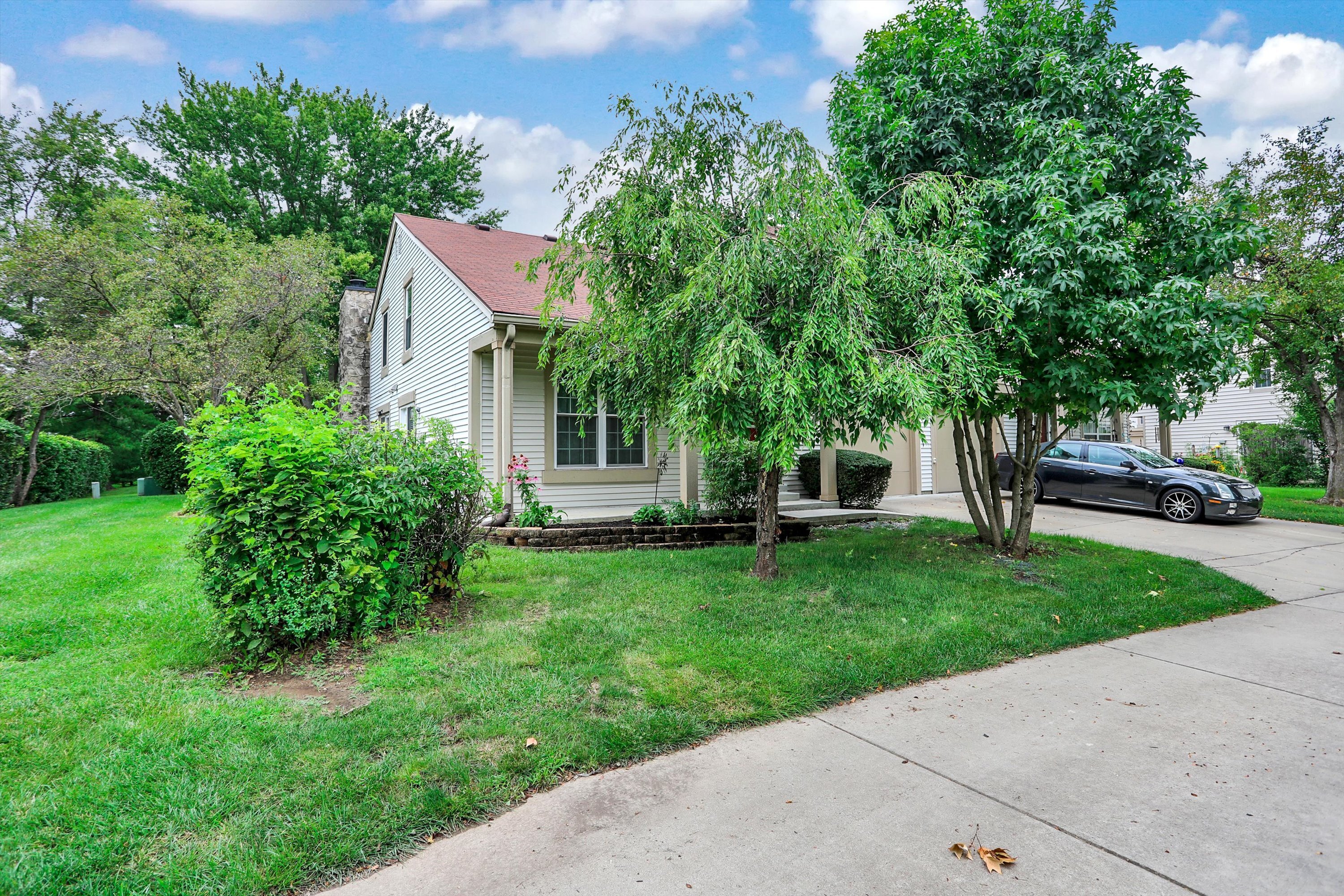 7889 Hunters Path Indianapolis, IN 46214 - Photo 1 of 54