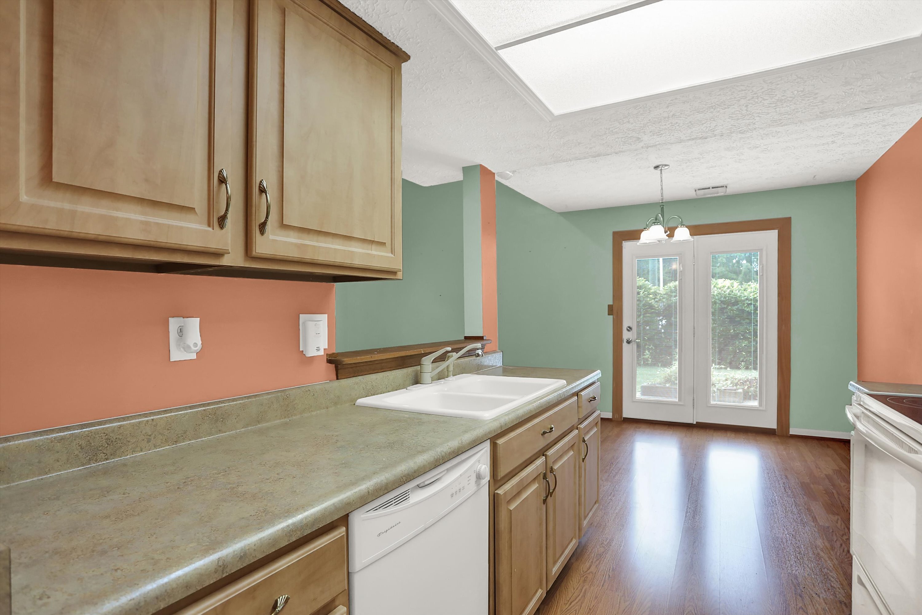 7889 Hunters Path Indianapolis, IN 46214 - Photo 14 of 54