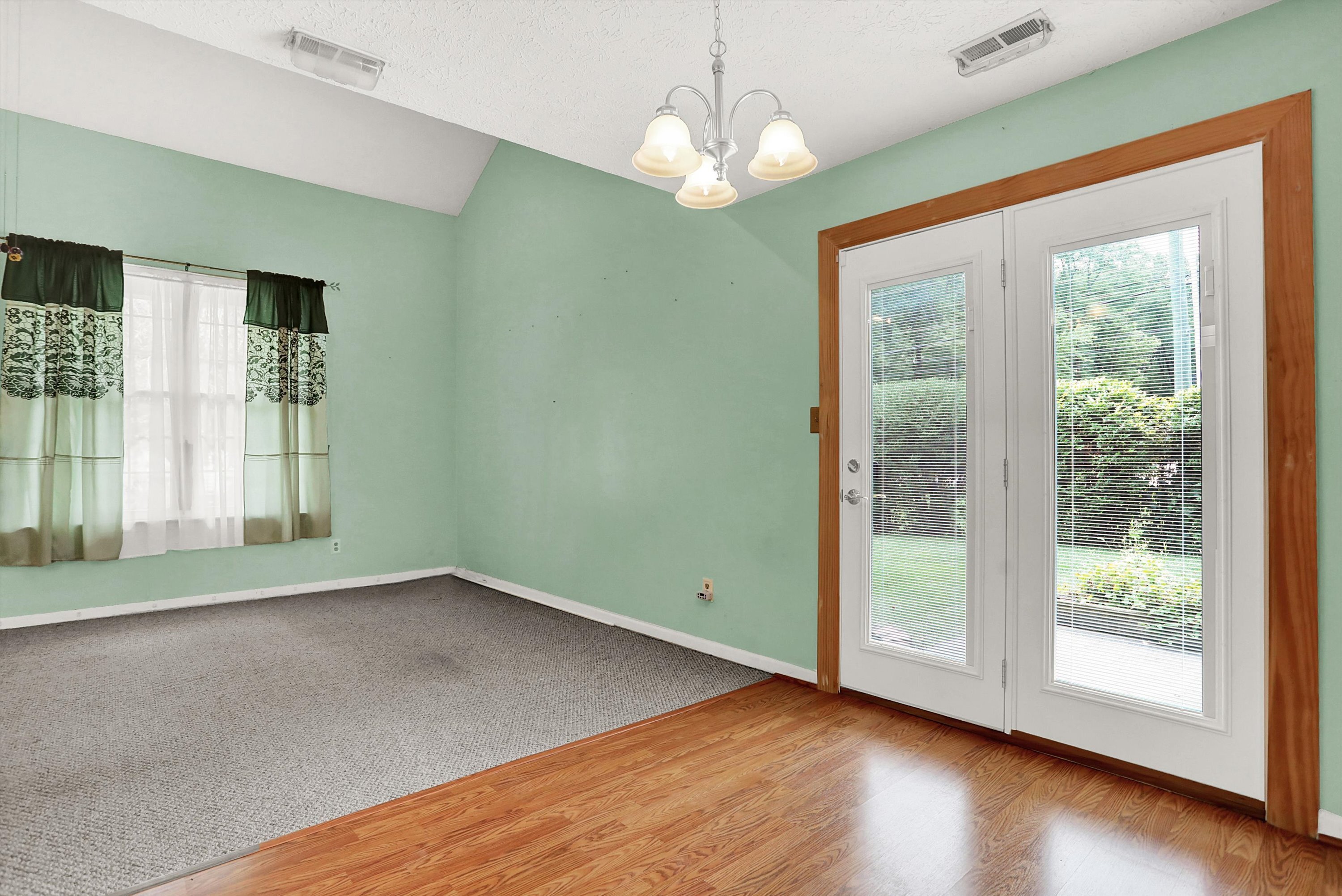 7889 Hunters Path Indianapolis, IN 46214 - Photo 8 of 54