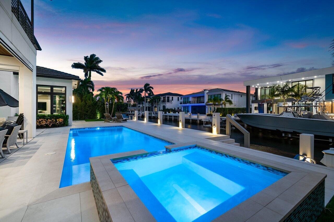 680 Marine Drive Boca Raton, FL 33431 - Photo 35 of 42 066-680MarineDrive-BocaRaton-FL-33431-SM