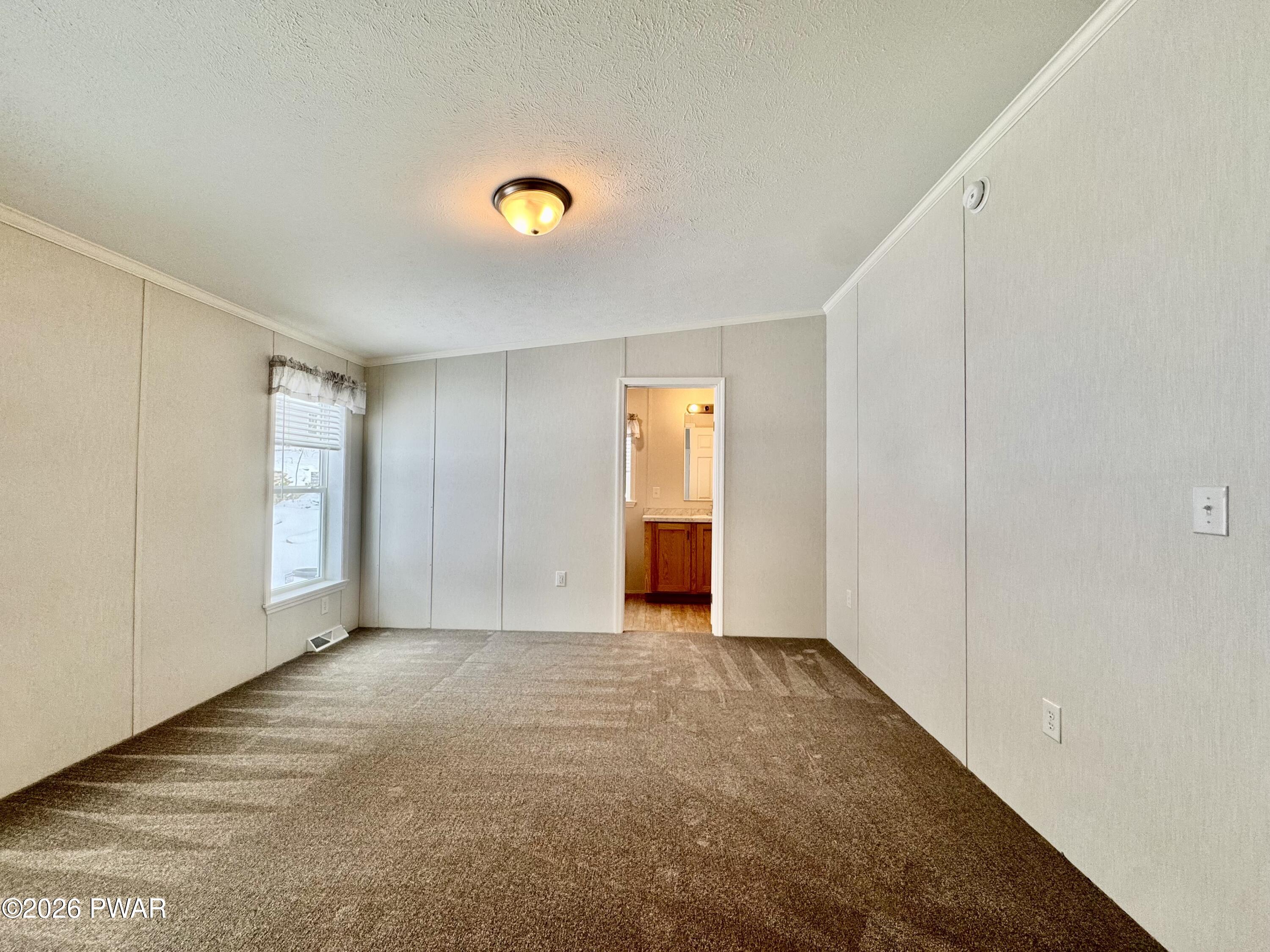 102 Middle Road Greentown, PA 18426 - Photo 21 of 41