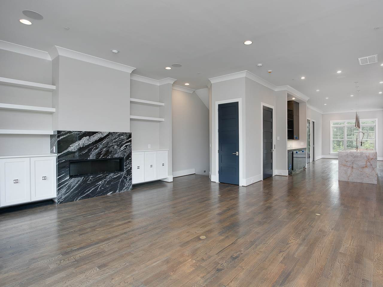 2101 Cameron Manor Lane, Unit 111 Raleigh, NC 27605 - Photo 5 of 30 Photo 5