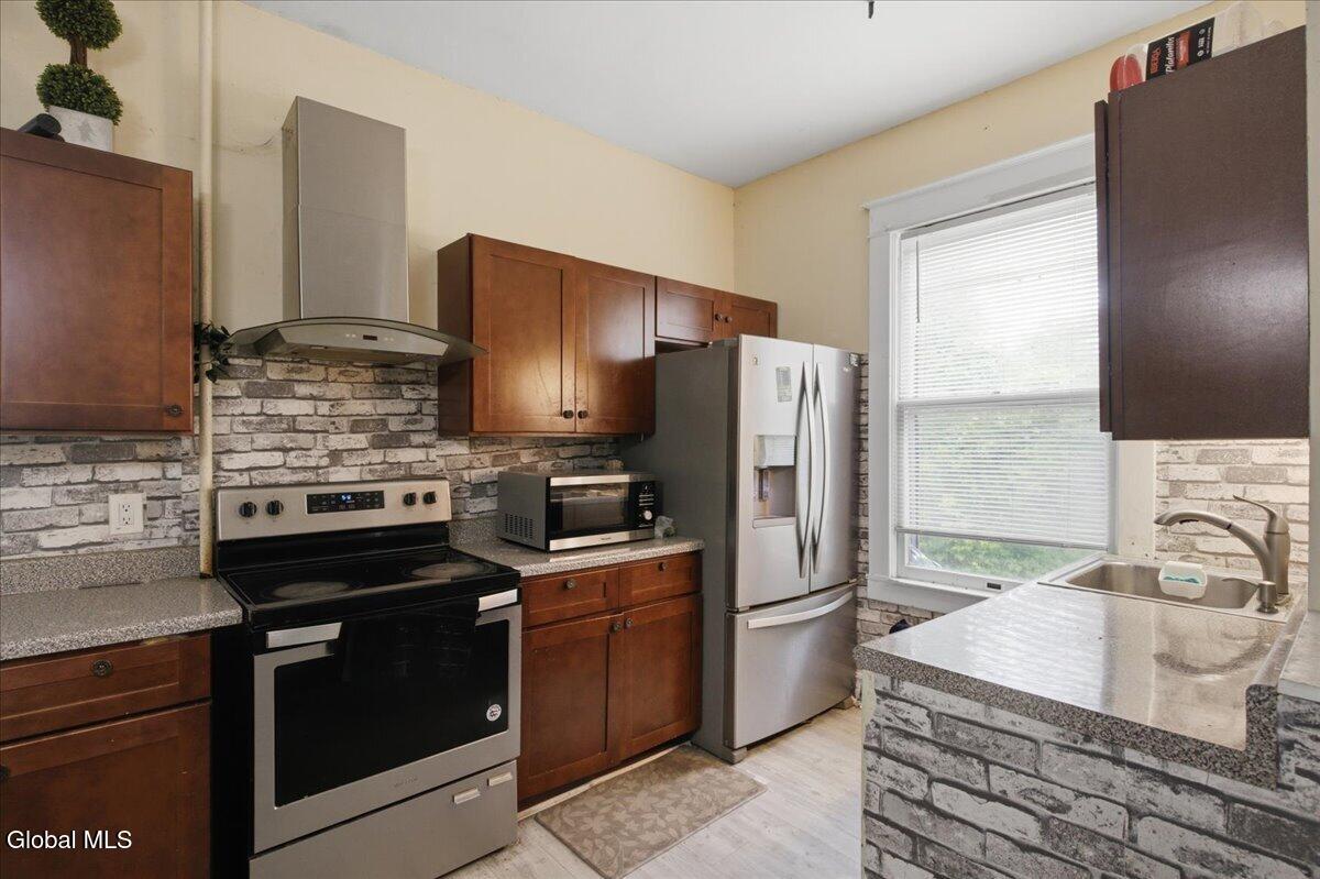 3515 Rosendale Road Niskayuna, NY 12309 - Photo 9 of 24 19-013_ZM_00211