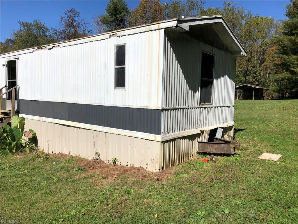 3182 Poplar Springs Road State Road, NC 28676 - Photo 3 of 18 Gallery Image 3