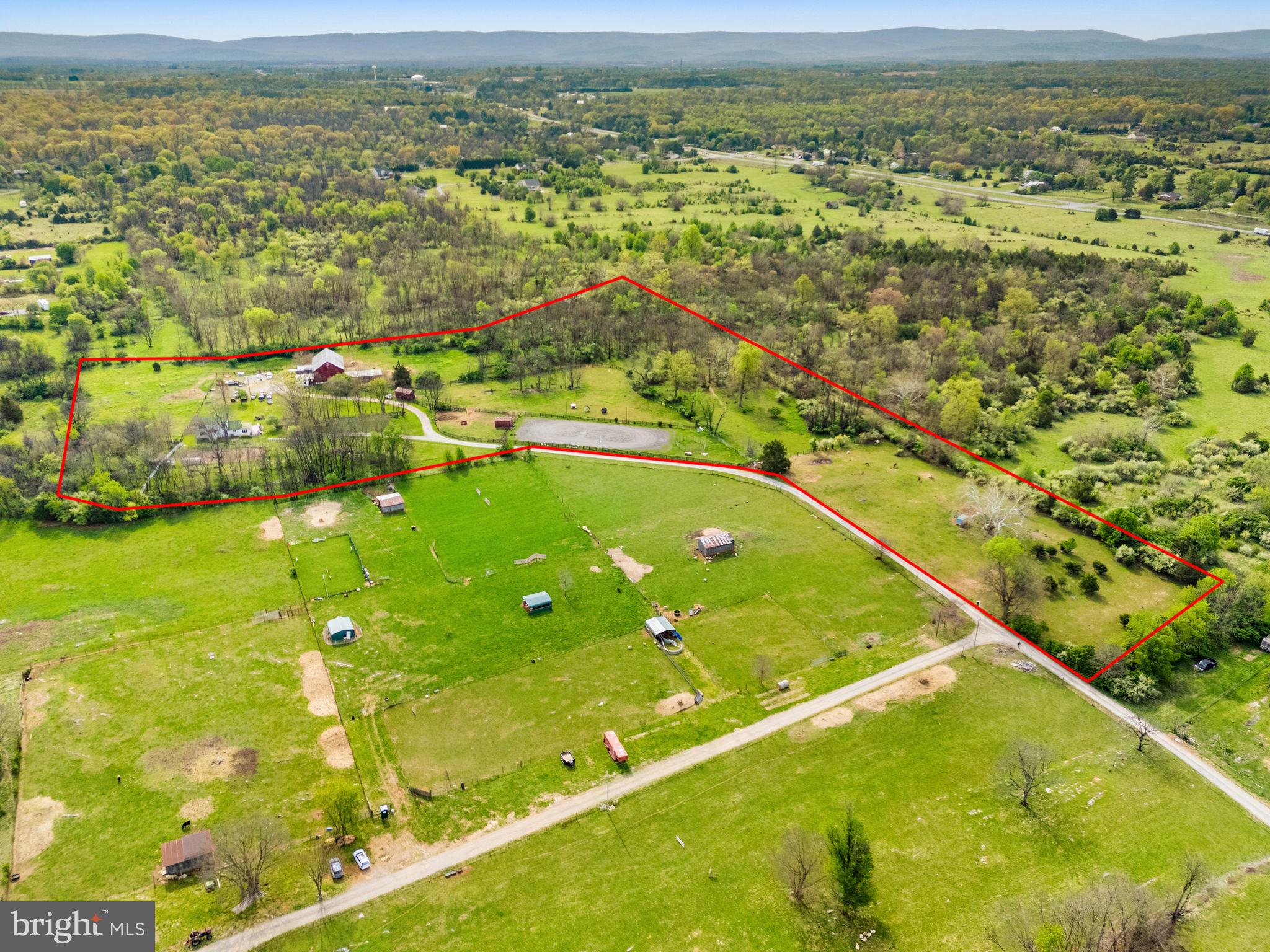420 Russell Road Berryville, VA 22611 - Photo 4 of 60