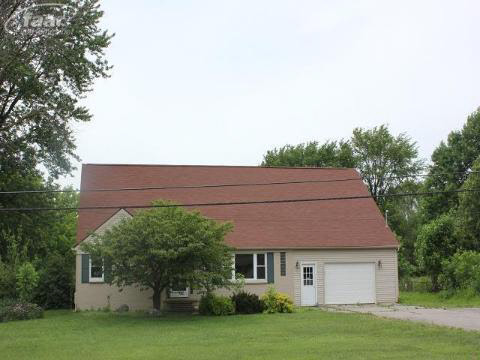 2481 North Irish Road Davison, MI 48423 - Photo 9 of 27 20145159-8.JPG