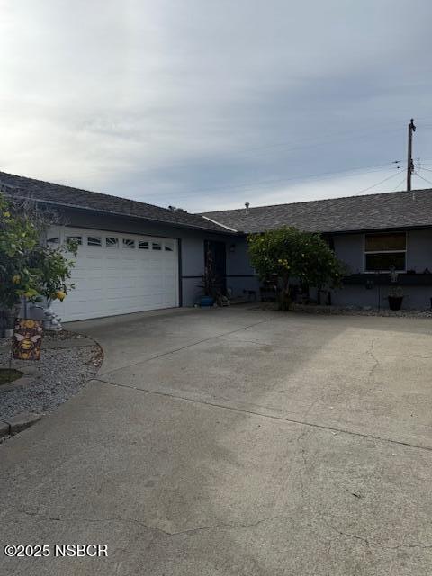 225 Princeton Place Lompoc, CA 93436 - Photo 5 of 5 a view of a terrace
