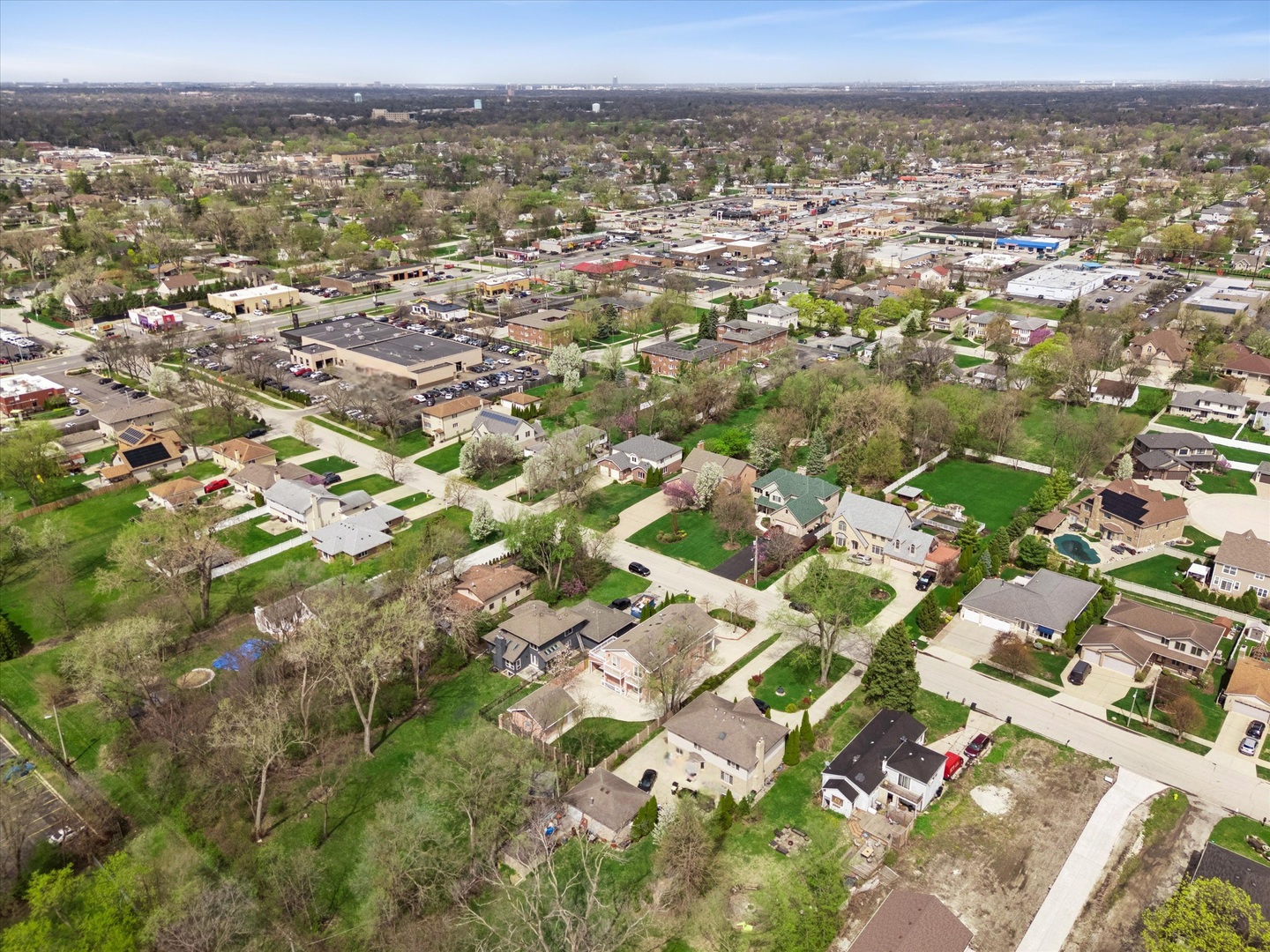 9807 West 57th Street Countryside, IL 60525 - Photo 43 of 48 an aerial view of multiple house