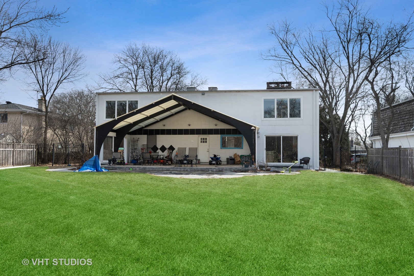 2079 Old Briar Road Highland Park, IL 60035 - Photo 3 of 20 a view of a house with a yard