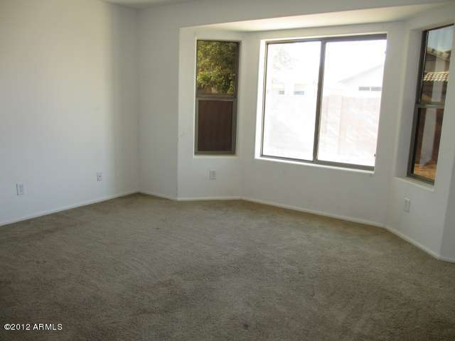 44904 West Sandhill Road Maricopa, AZ 85139 - Photo 11 of 22 023-342353-Bay Window at Master Bedroom