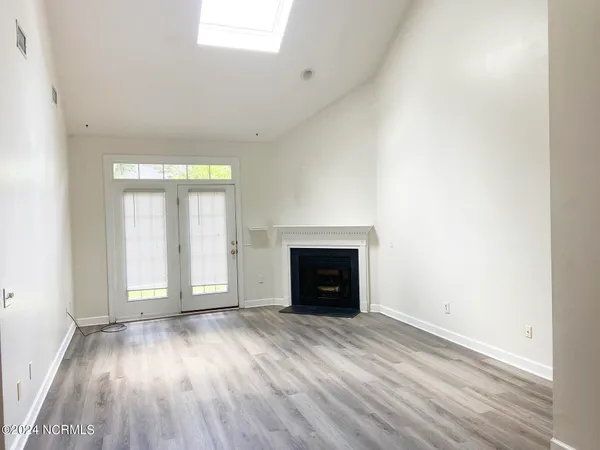 $2,450 | 5006 Carleton Drive, Unit 31, Wilmington, NC 28403