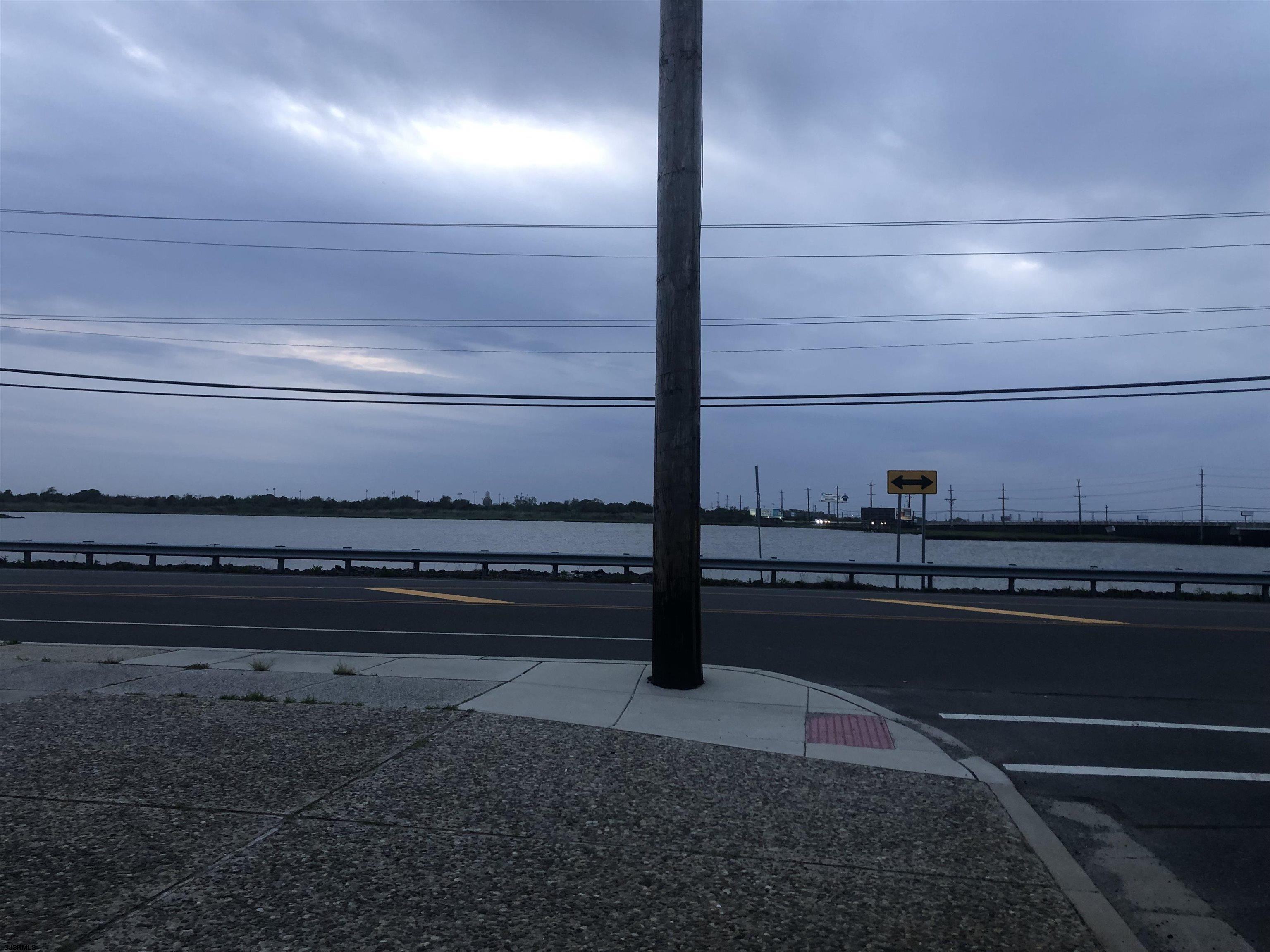 730 Warrena Road Atlantic City, NJ 08401 - Photo 17 of 17 a view of a refrigerator in an empty room