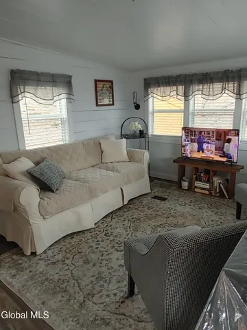 $88,500 | 11 Star Way, Port Henry, NY 12974