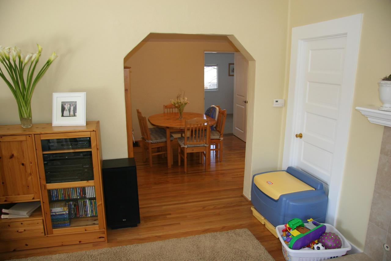 30 South Salinas Street, Unit D Santa Barbara, CA 93103 - Photo 9 of 19 a view of a dining room with furniture and a potted plant