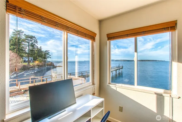 $1,990,000 | 178 Fossil Bay Drive, Orcas Island, WA 98245