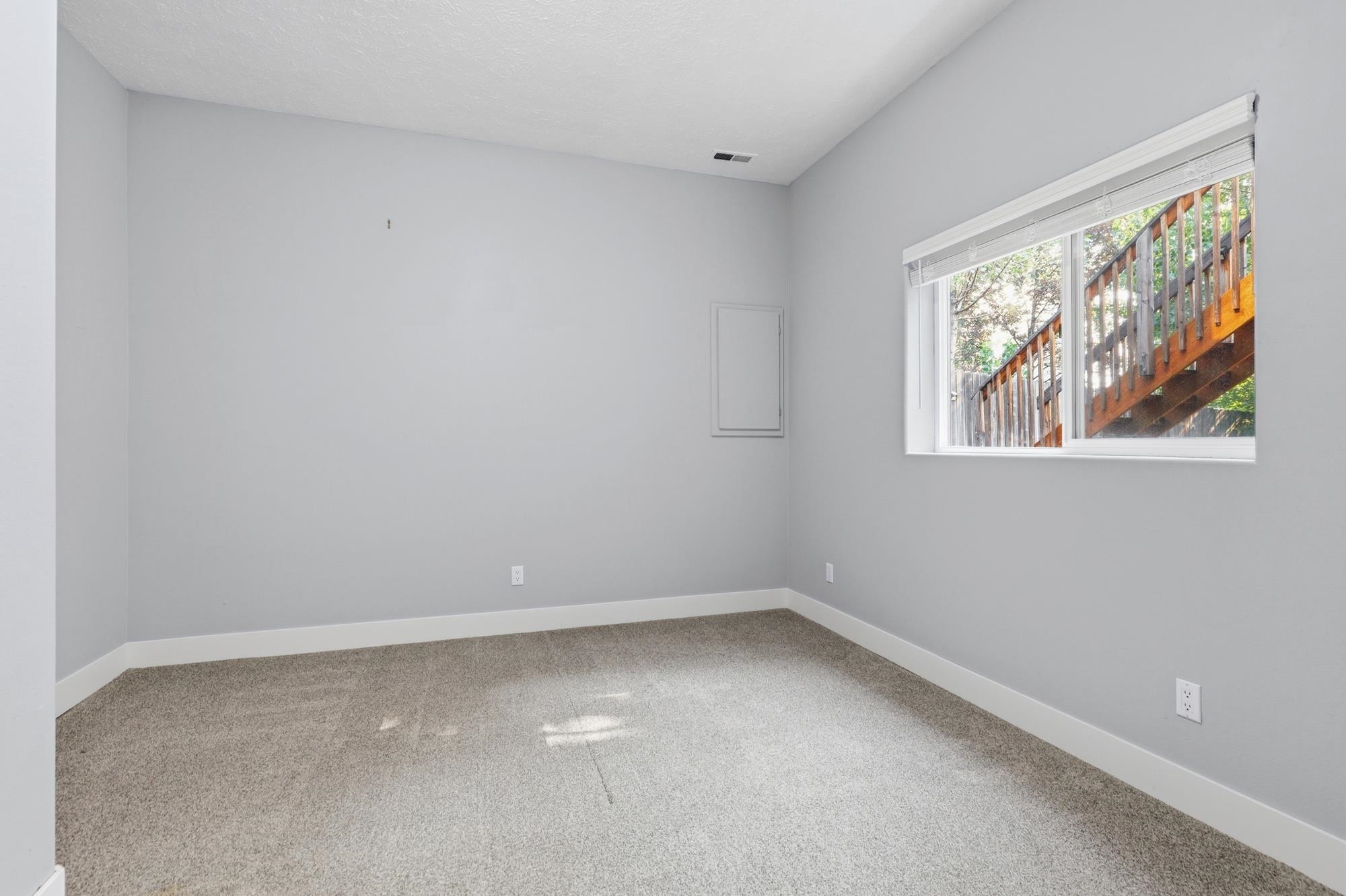 617 South F Street Spokane, WA 99224 - Photo 24 of 38