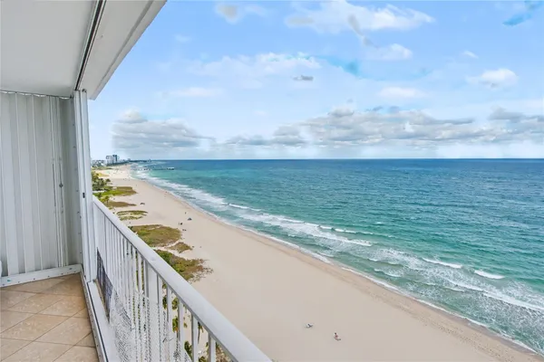 $4,950 | 1010 South Ocean Boulevard, Unit 1601, Pompano Beach, FL 33062