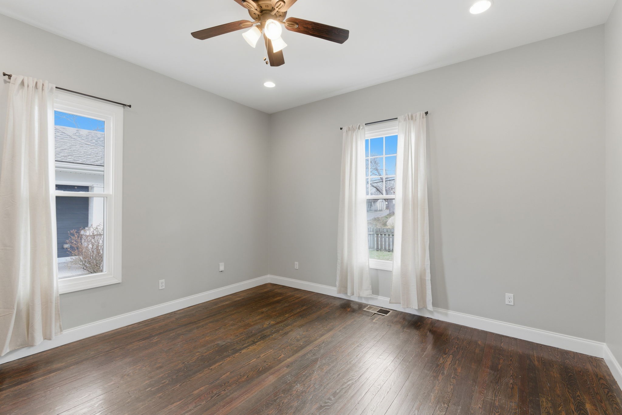 1208 Lischey Avenue Nashville, TN 37207 - Photo 13 of 35