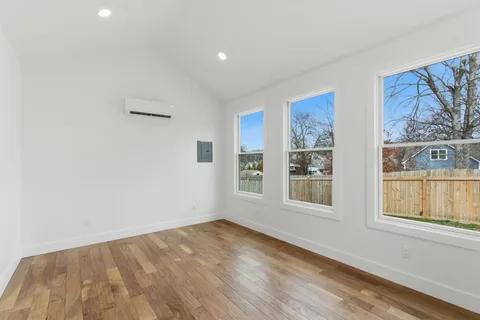 $575,000 | 1208 Lischey Avenue, Nashville, TN 37207