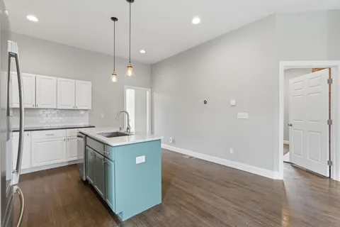 $575,000 | 1208 Lischey Avenue, Nashville, TN 37207