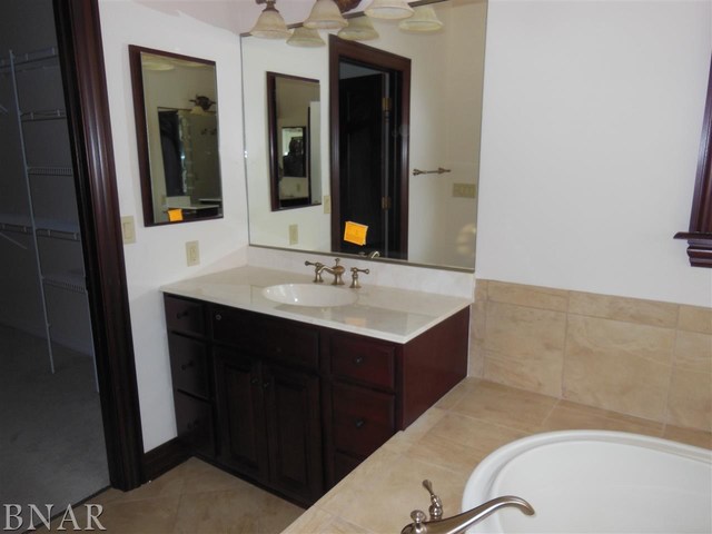 4125 Brush College Road Clinton, IL 61727 - Photo 11 of 25