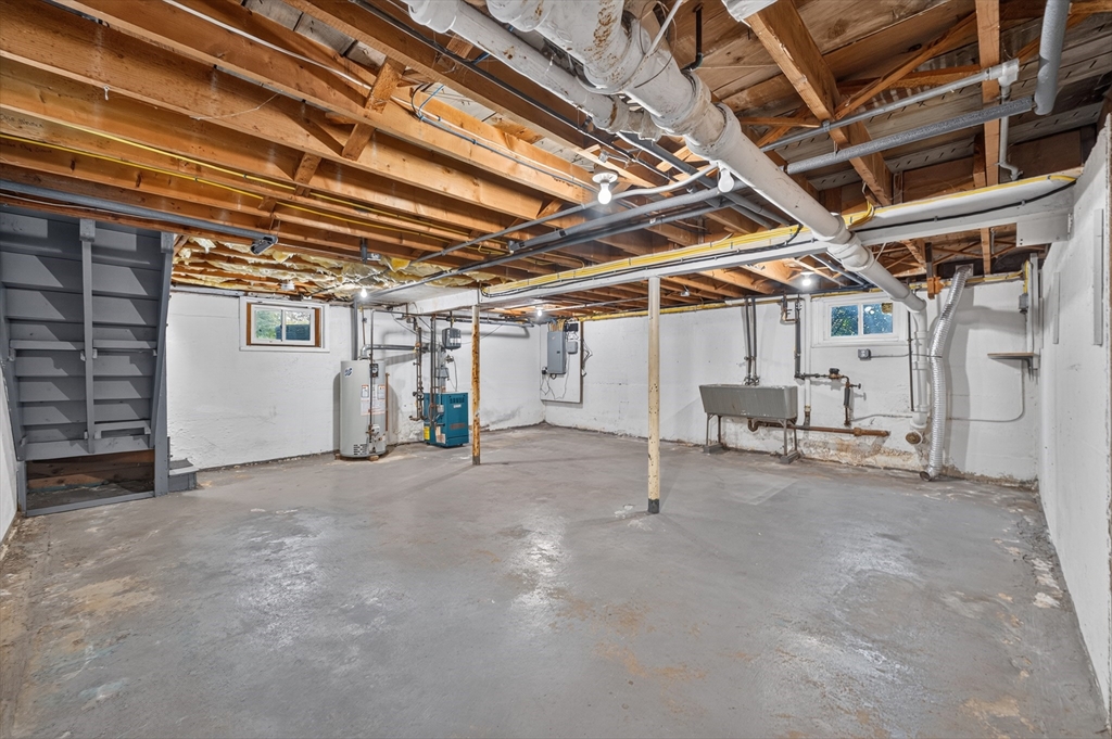 462 Chestnut Street Needham, MA 02492 - Photo 34 of 35 Gallery Image 34