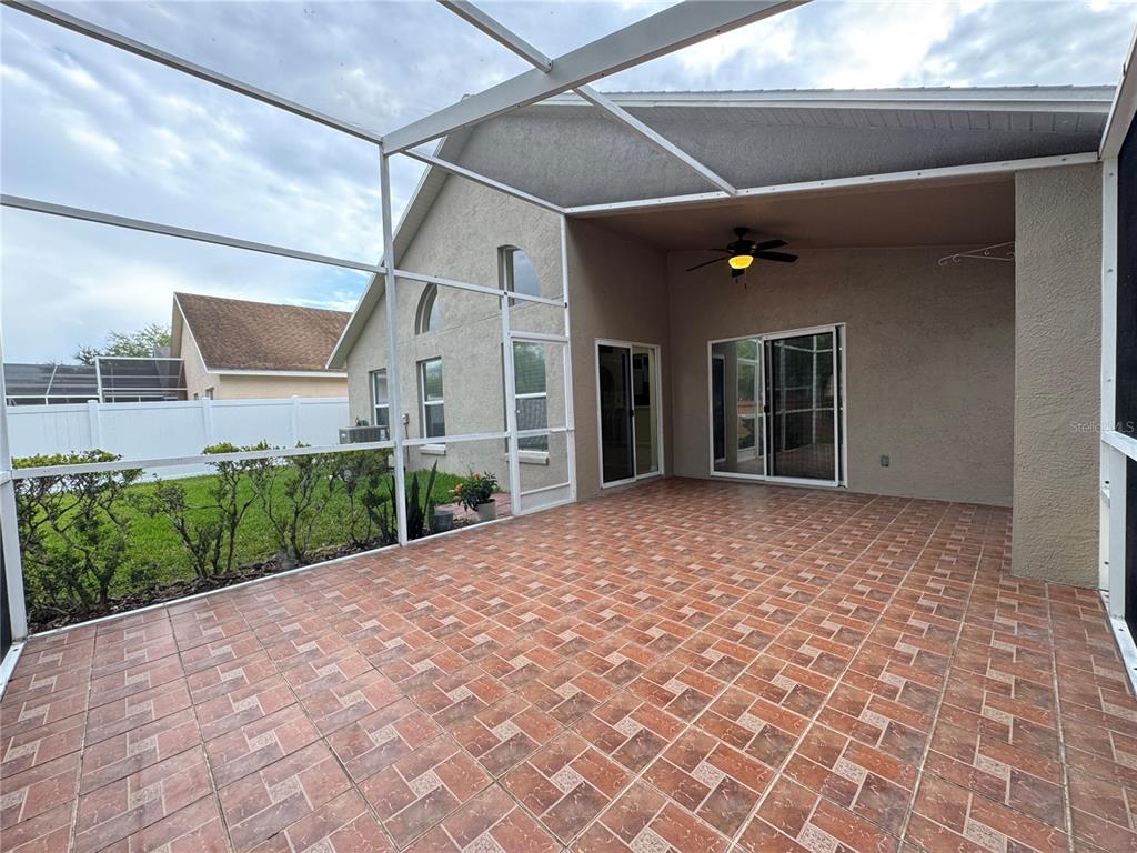 6905 Freeport Road Riverview, FL 33578 - Photo 22 of 46