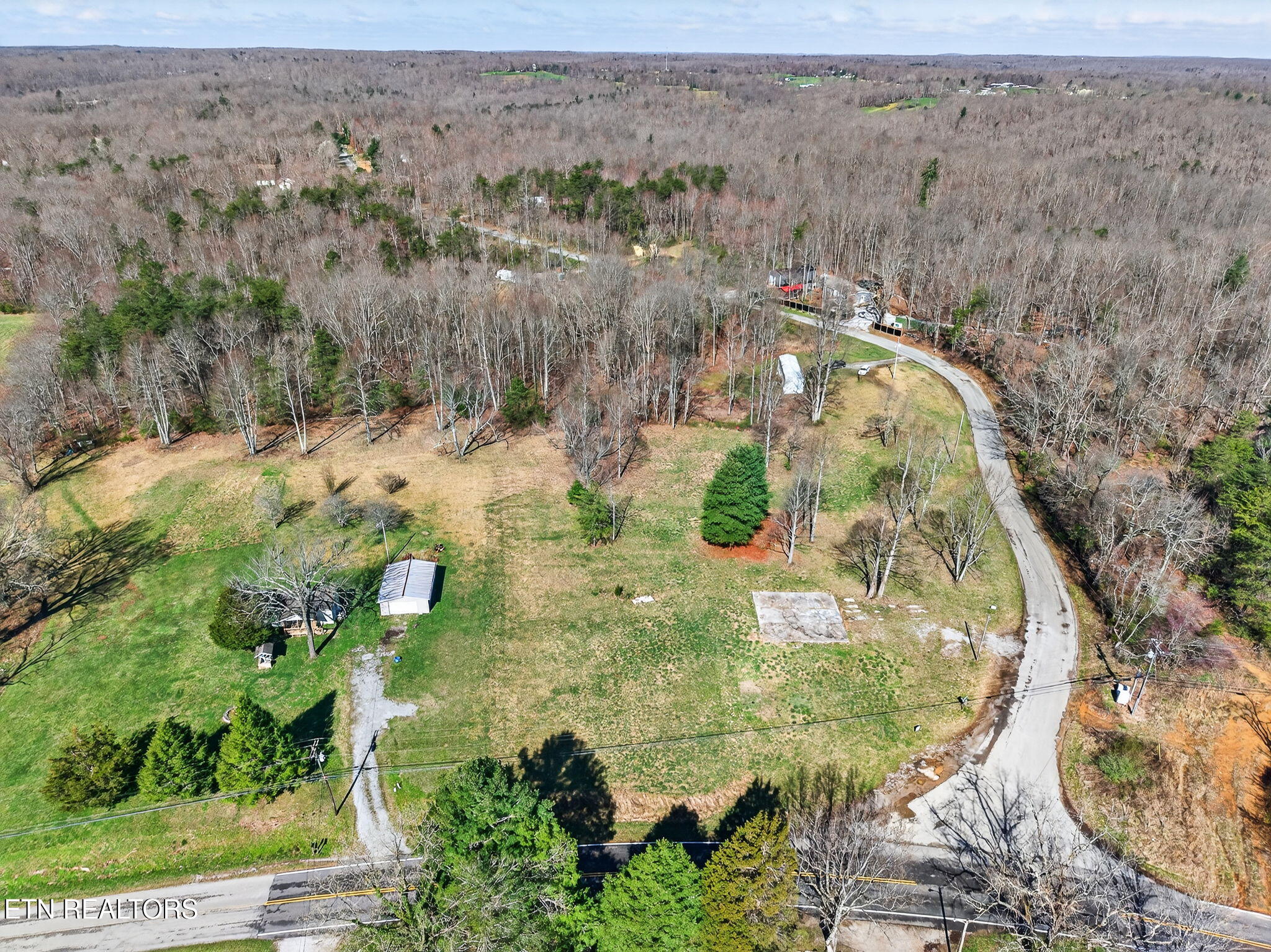 Browntown Road Crossville, TN 38572 - Photo 3 of 18 3-web-or-mls-1532 Browntown Rd_011_TNPC