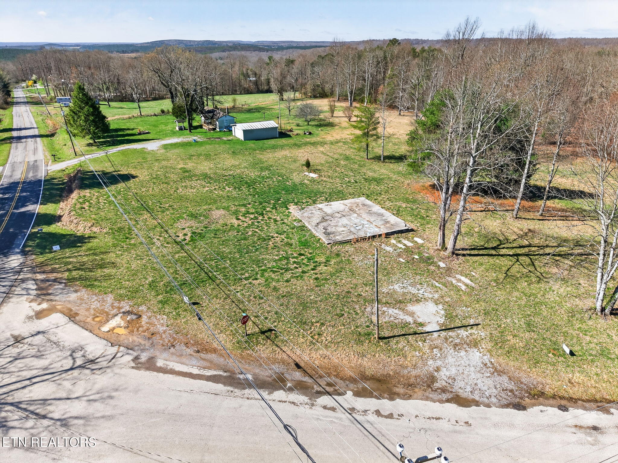 Browntown Road Crossville, TN 38572 - Photo 10 of 18 10-web-or-mls-1532 Browntown Rd_067_TNPC