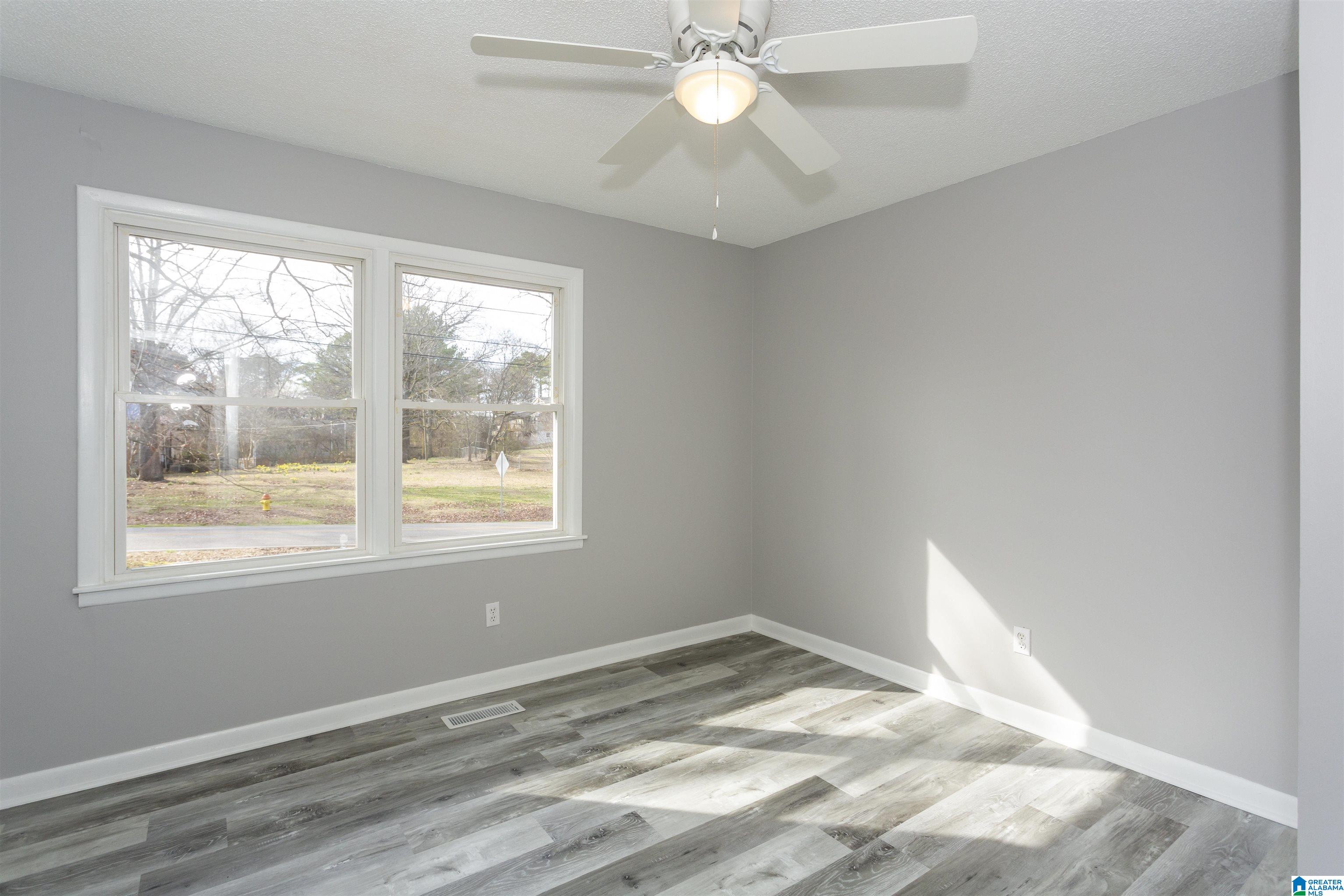 2121 Brewster Road Birmingham, AL 35235 - Photo 16 of 35