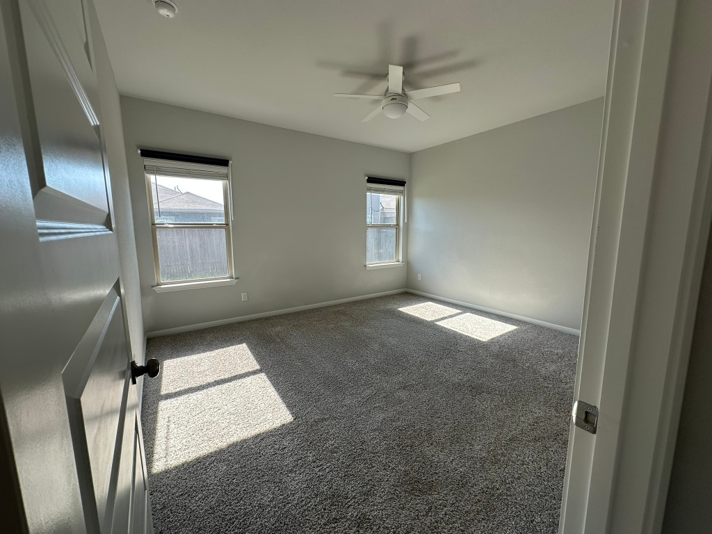 224 Wild Wind Trail Jarrell, TX 76537 - Photo 5 of 13