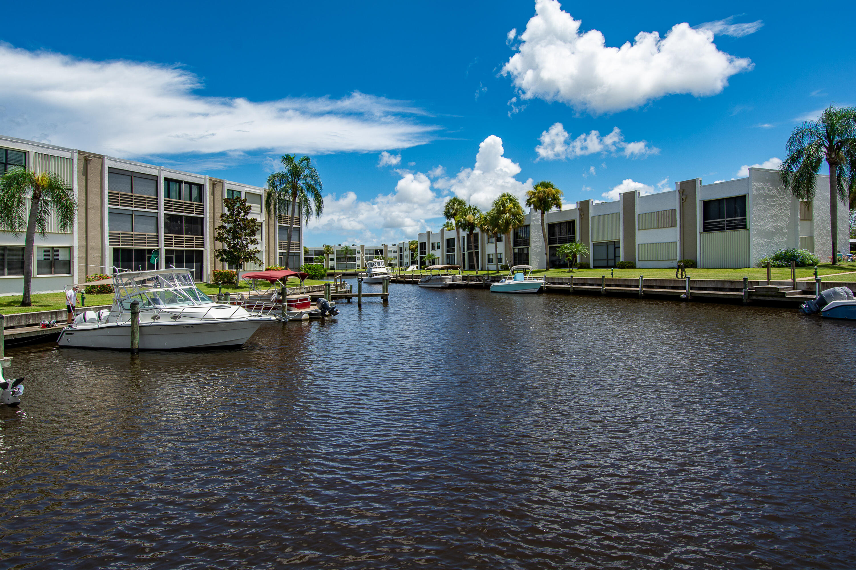 1950 Southwest Palm City Road, Unit 14105 Stuart, FL 34994 - Photo 90 of 109 ipixx-32