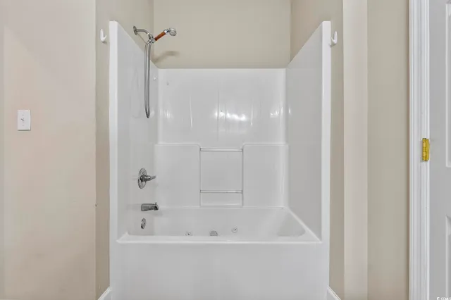 $159,900 | 160 Lazy Willow Lane, Unit 204, Myrtle Beach, SC 29588