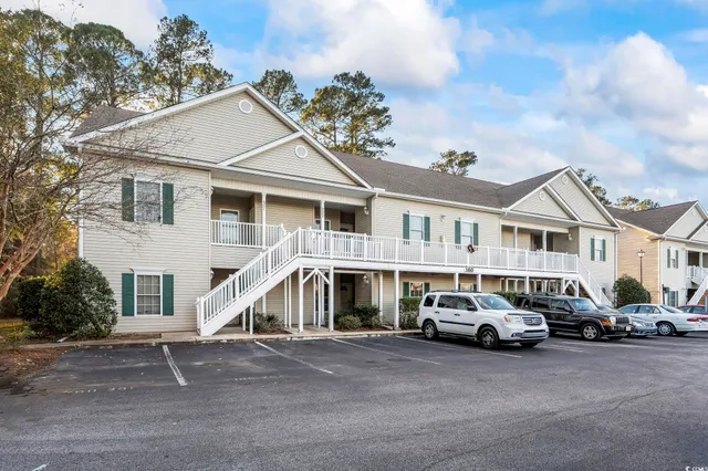 $159,900 | 160 Lazy Willow Lane, Unit 204, Myrtle Beach, SC 29588