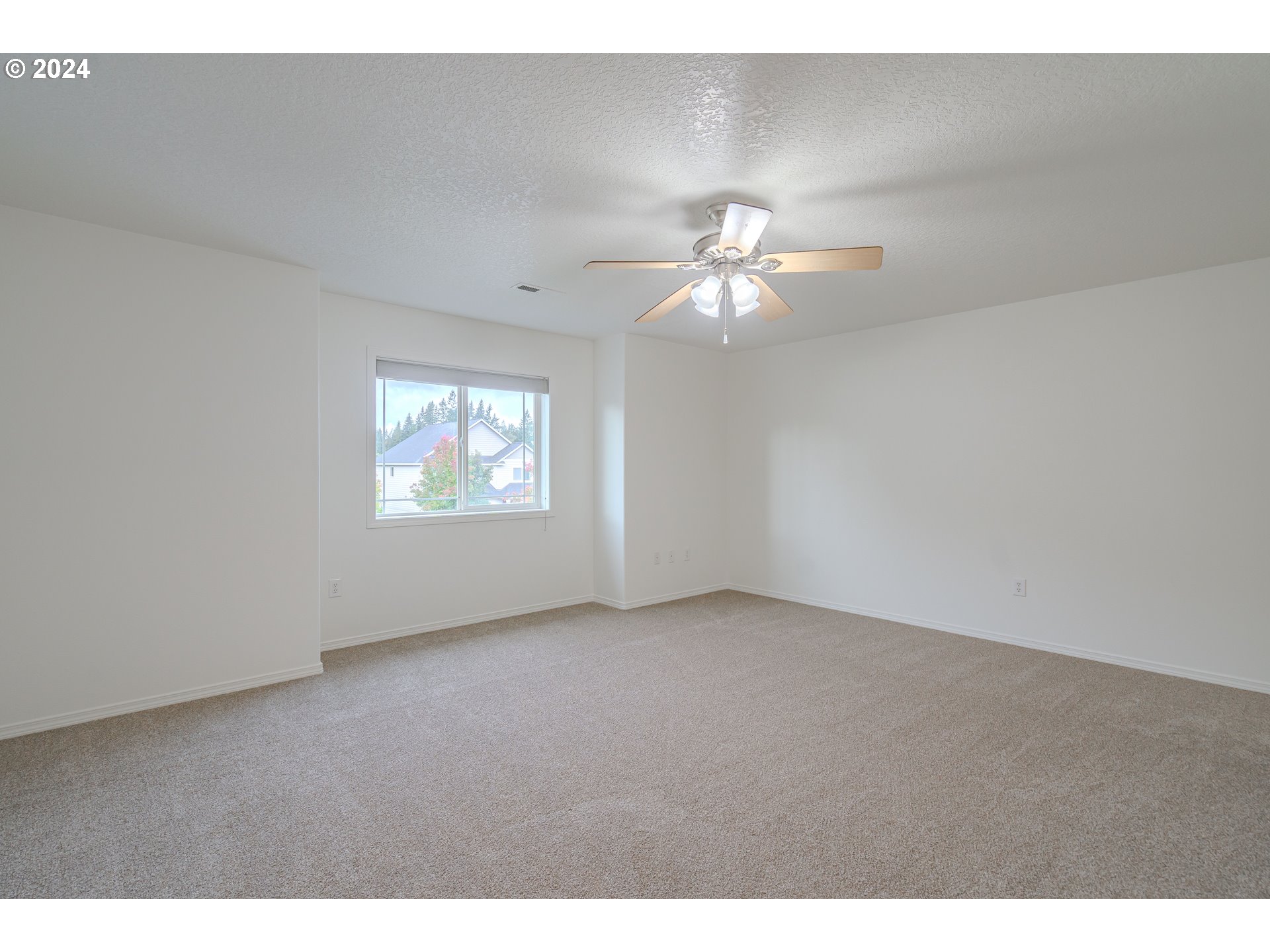 314 South 34th Place Ridgefield, WA 98642 - Photo 23 of 48 a view of an empty room with a window