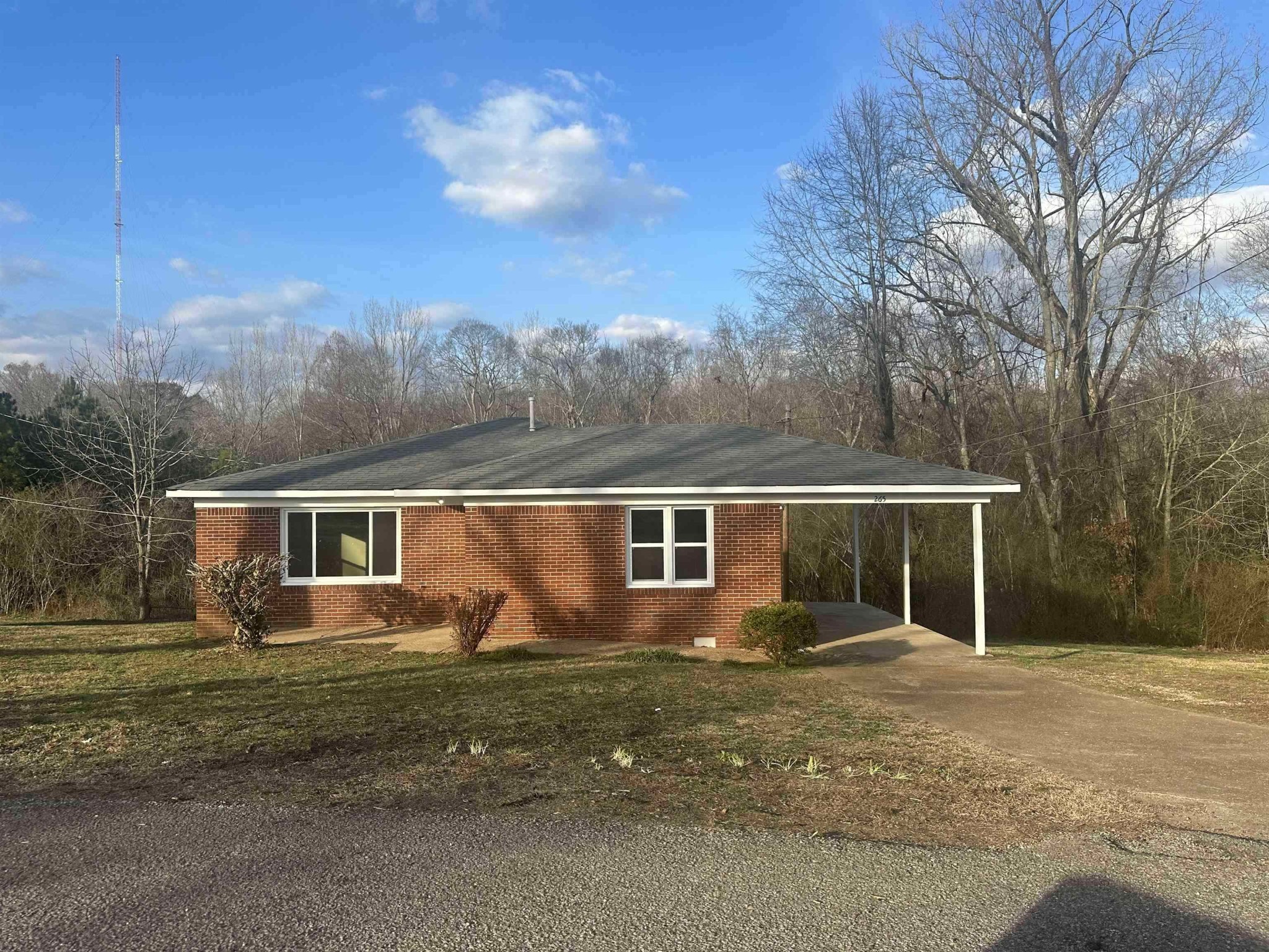 180 Hardin Road Savannah, TN 38372 - Photo 5 of 20 Gallery Image 5