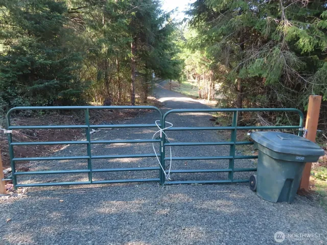 $155,800 | 80 Wilson Lane, South Bend, WA 98586