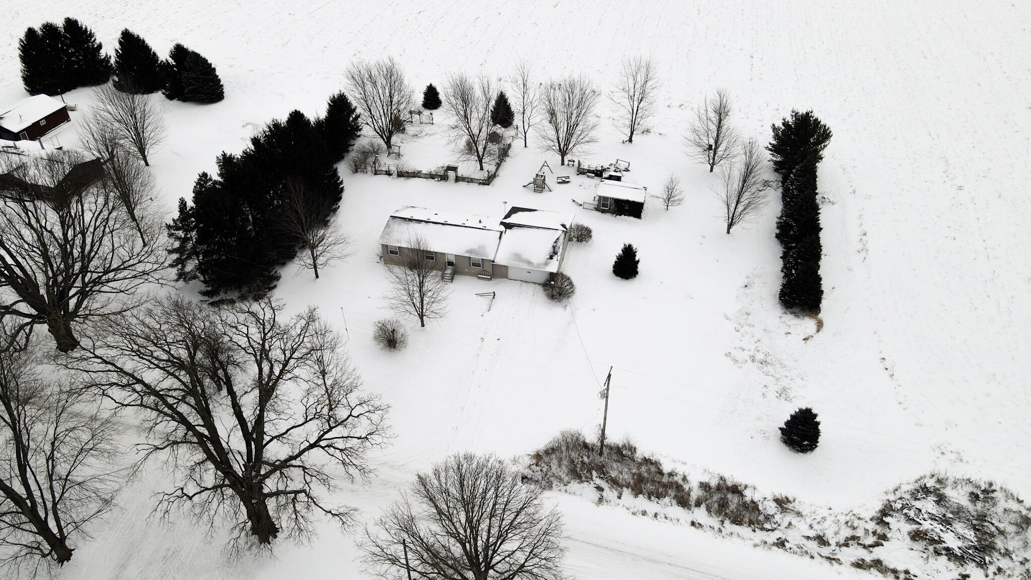 2598 Wildcat Road St. Johns, MI 48879 - Photo 39 of 39 11-DJI_0246