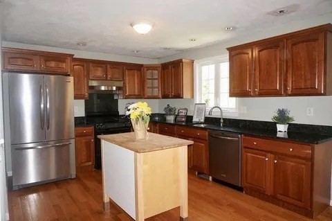 58 Redstone Hill Road Sterling, MA 01564 - Photo 11 of 24 Gallery Image 11