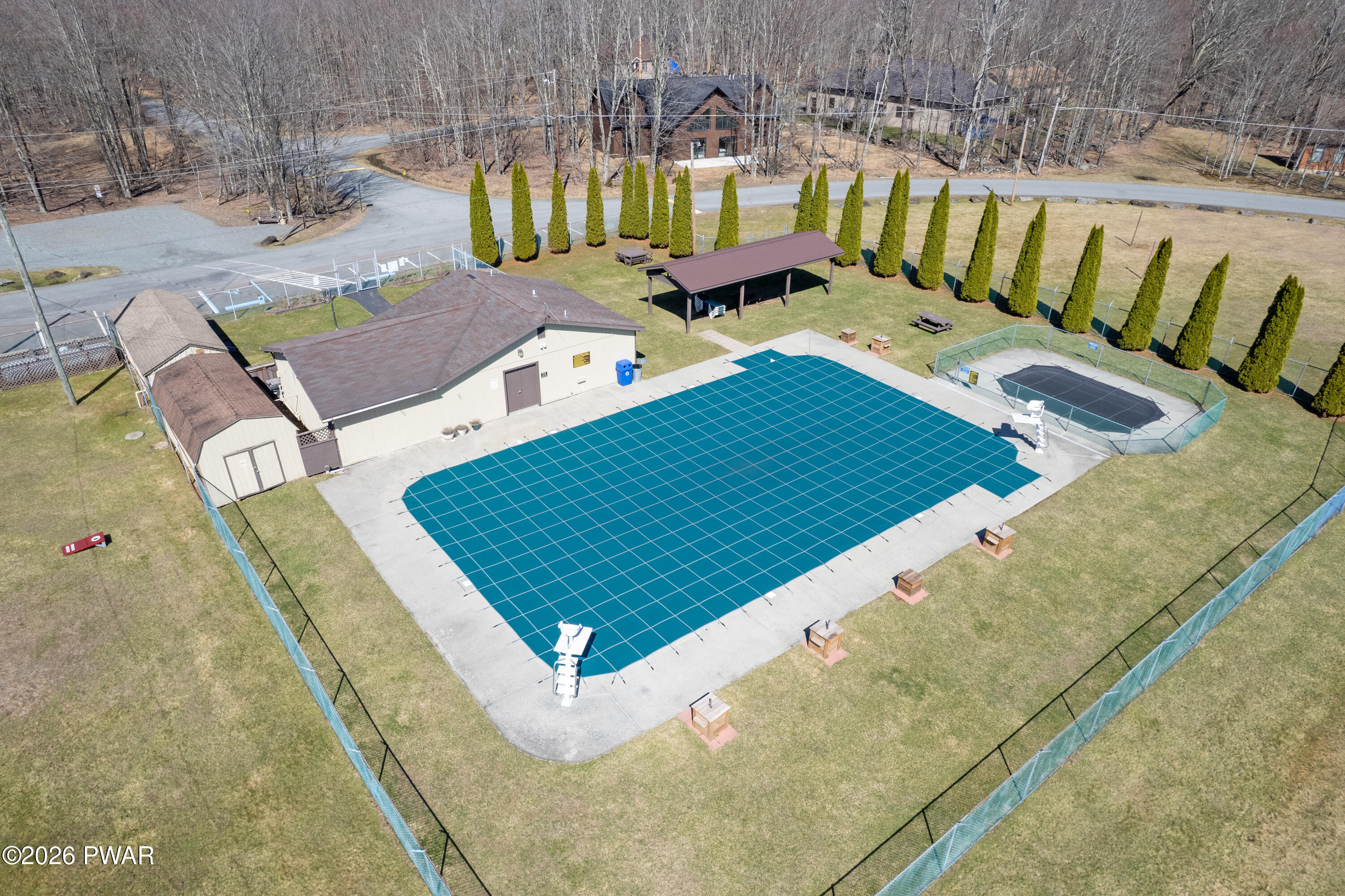924-927 Hibernation Road Lake Ariel, PA 18436 - Photo 3 of 31