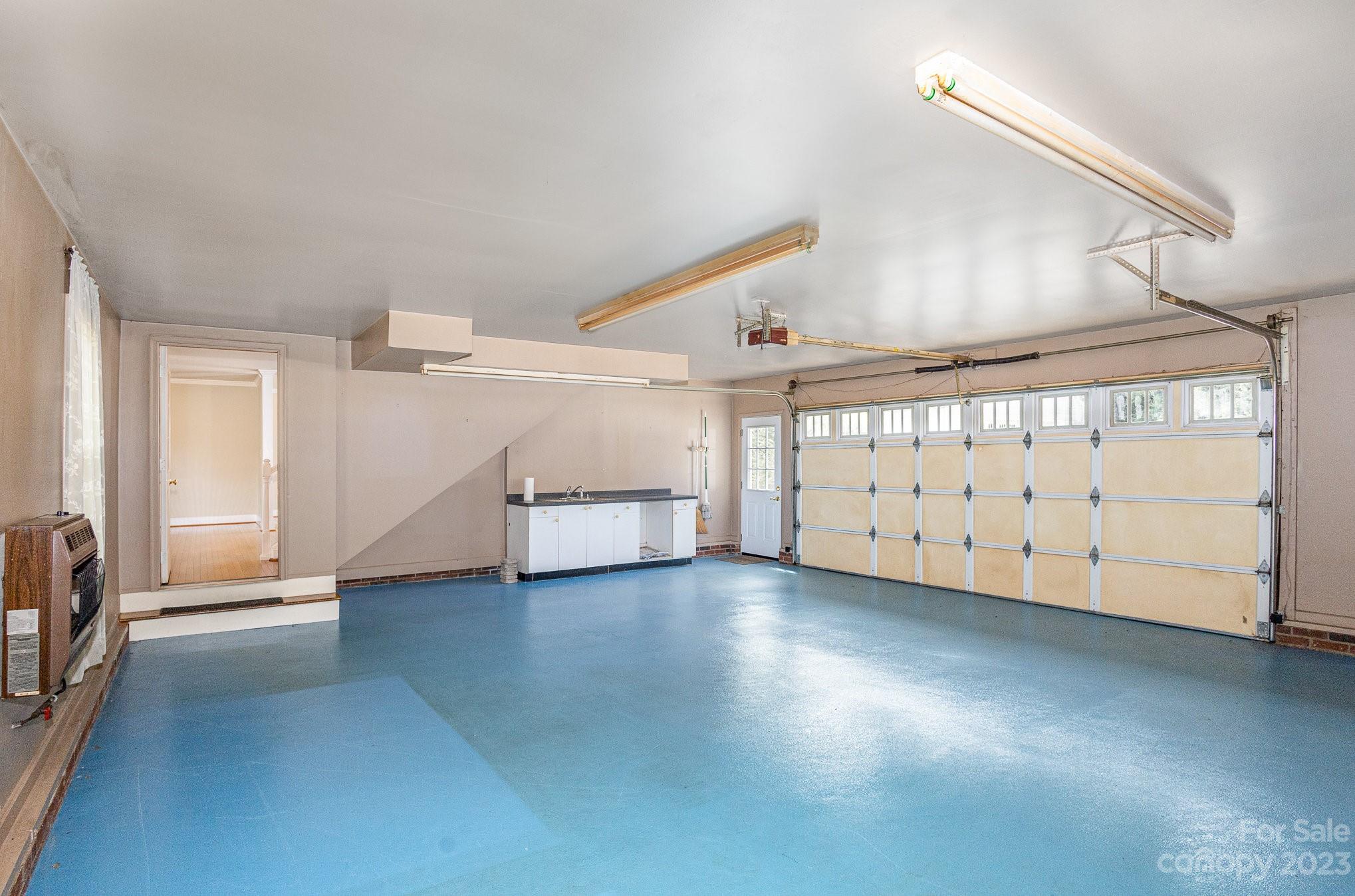 15531 Stumptown Road Huntersville, NC 28078 - Photo 29 of 35 a view of a livingroom with closet