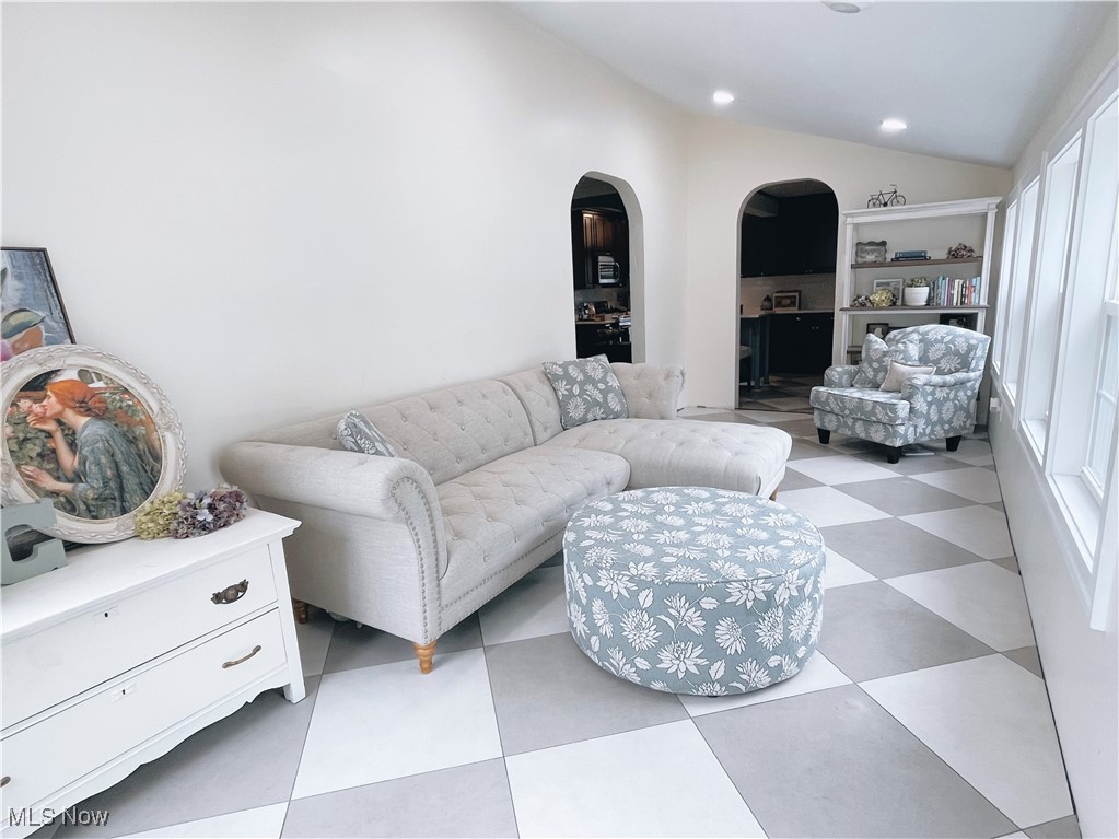 260 Butler Road Northeast Warren, OH 44483 - Photo 20 of 34 Gallery Image 20
