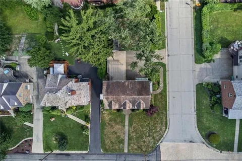 $449,990 | 595 Kenilworth Drive, Pittsburgh, PA 15228
