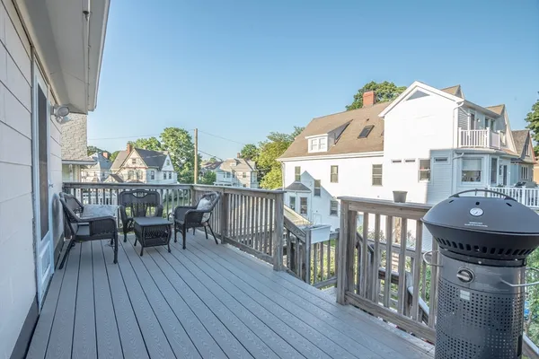 $3,800 | 16 Walker Street, Unit 2, Newton, MA 02460