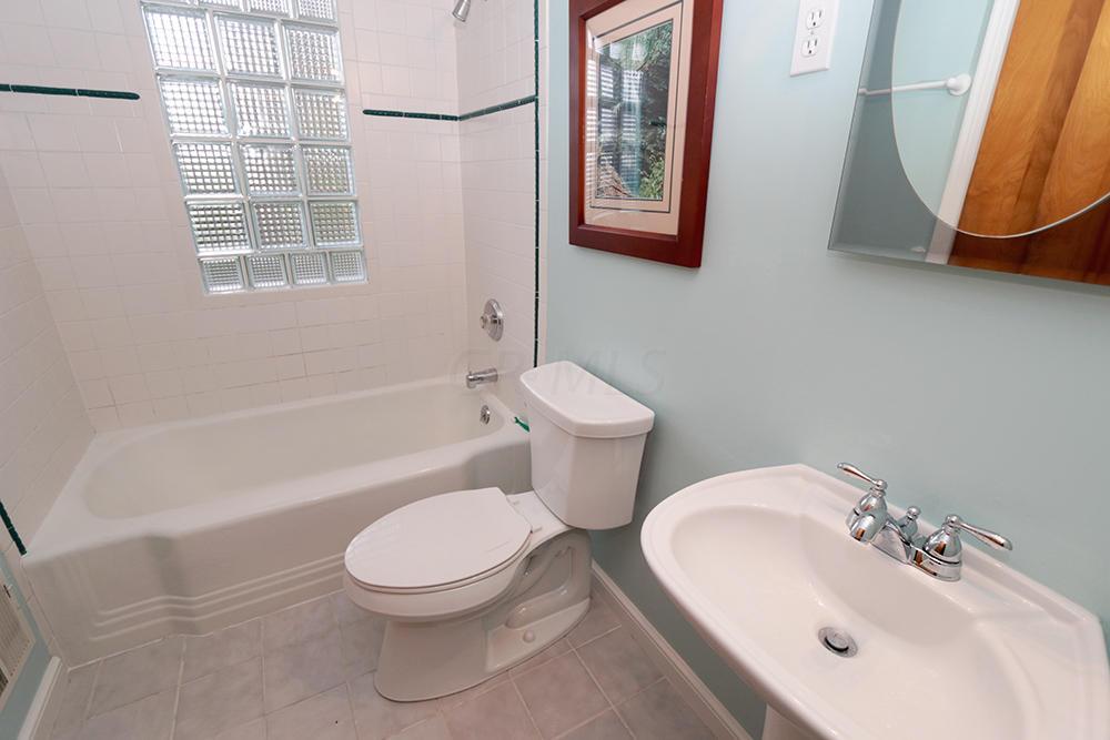 311 Acton Road Columbus, OH 43214 - Photo 18 of 44 Gallery Image 18