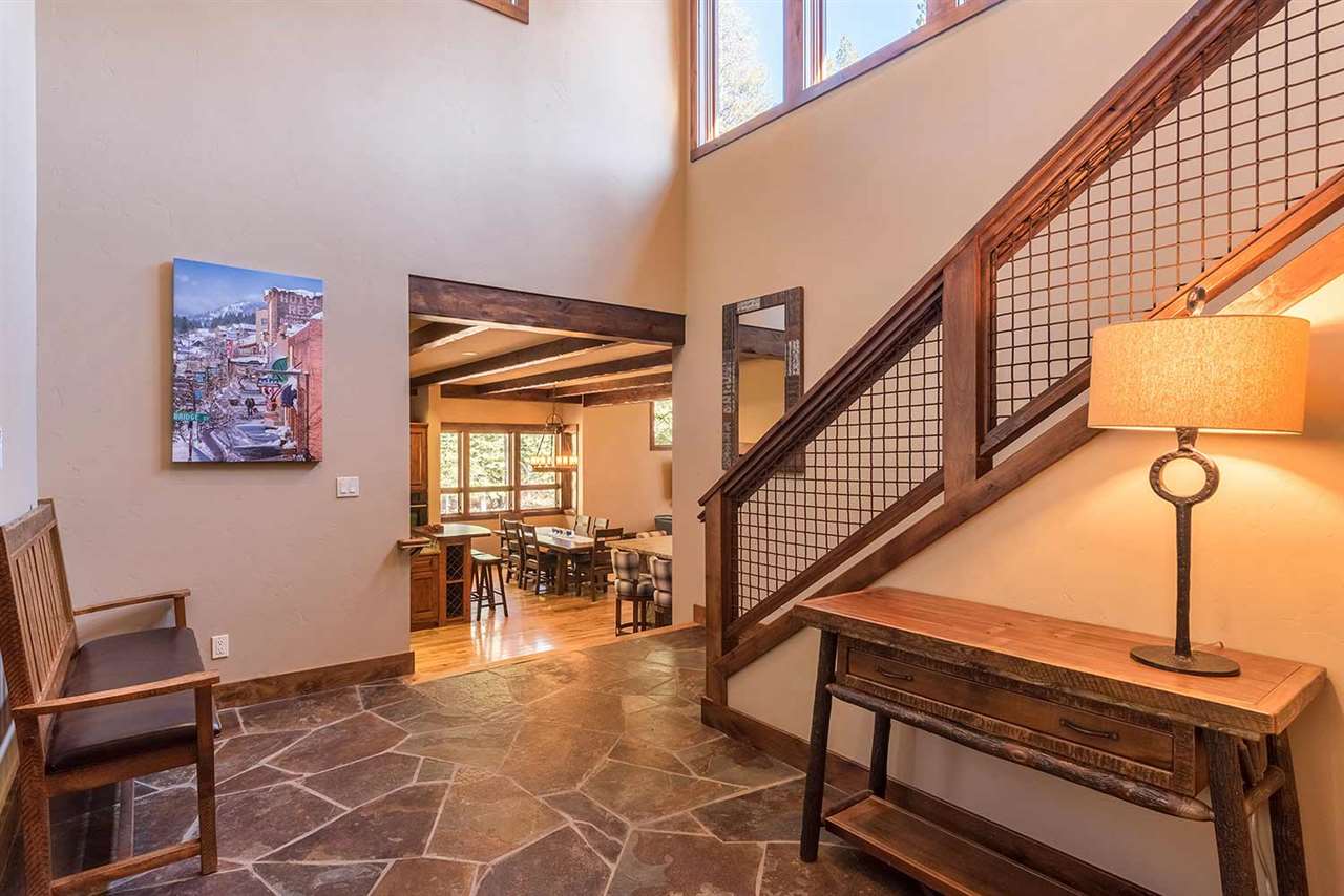 11447 Sun Valley Road Truckee, CA 96161 - Photo 8 of 14 Gallery Image 8