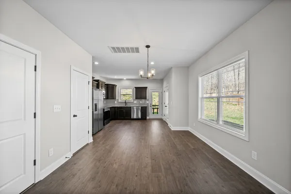 $1,350 | 52 Cave Springs Road, Clarksville, TN 37042