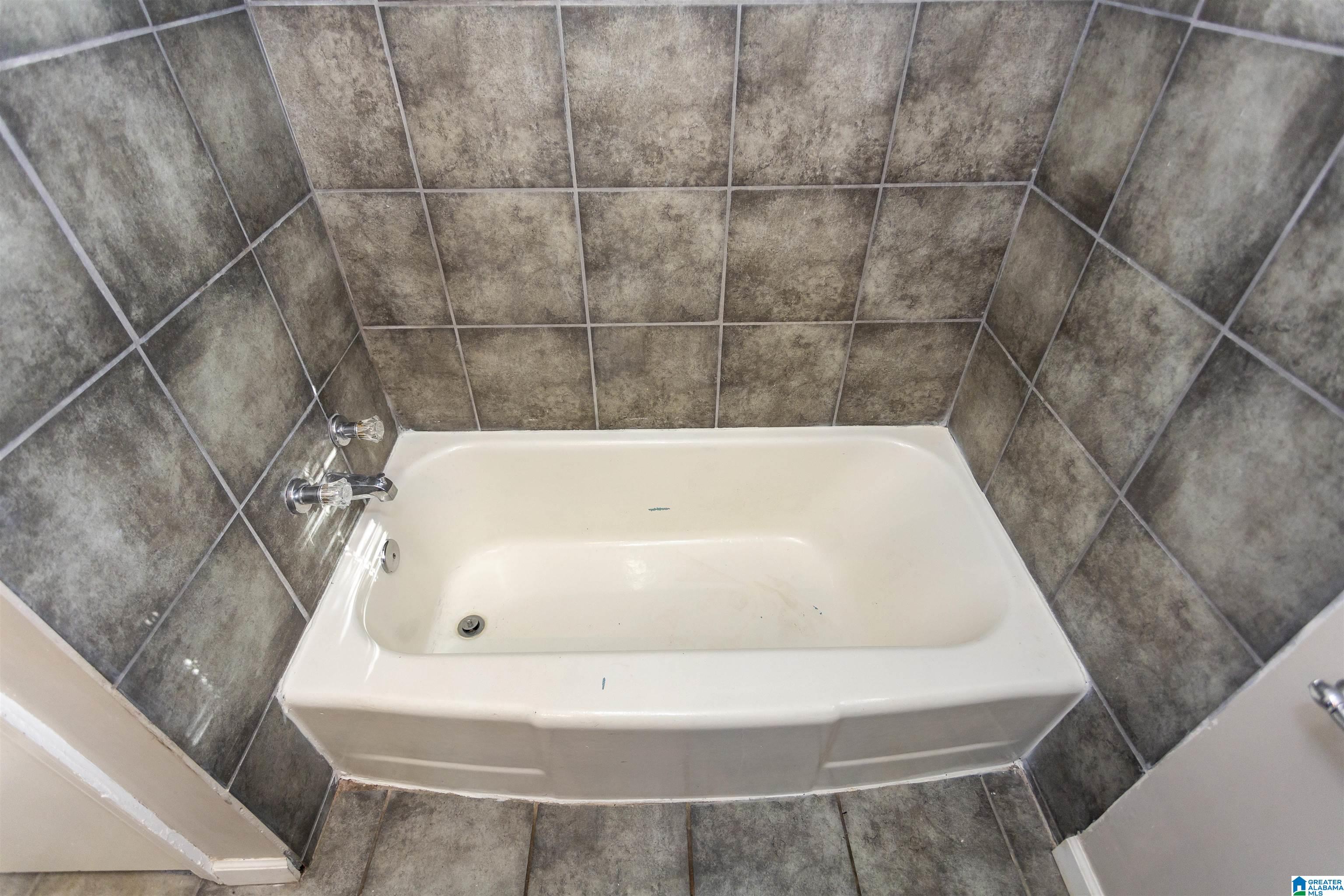 308 6th Street South Bessemer, AL 35020 - Photo 26 of 33