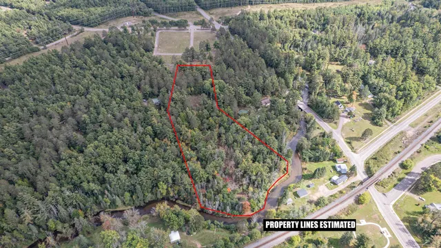 $59,900 | 14333 South St Croix Road, Gordon, WI 54838